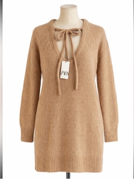 Zara Dresses & Skirts - Zara
Zara Oversized Sweater Dress Soft Alpaca Blend Deep V-Neck Ribbed
Hem Cuffs